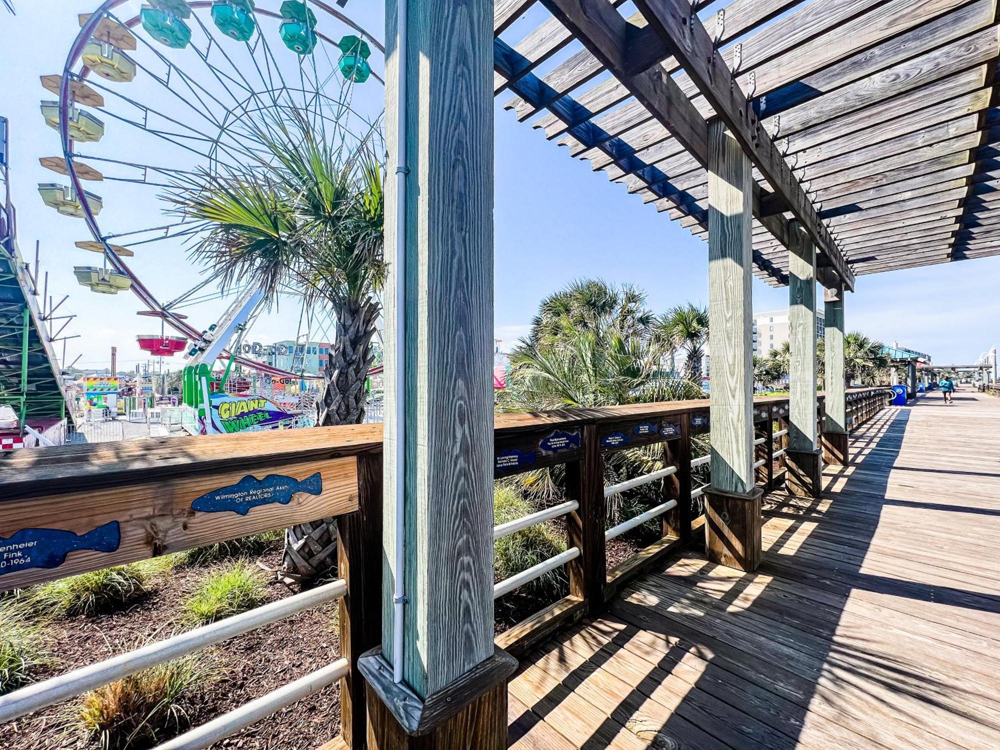 Cozy Beach Condo Sleeps 6 Pool Carolina Beach Esterno foto