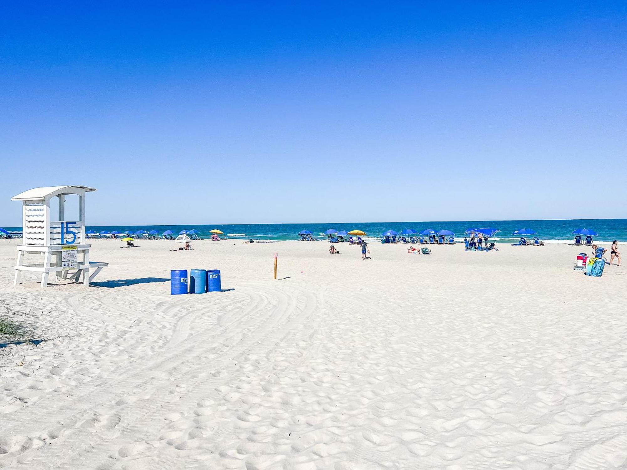 Cozy Beach Condo Sleeps 6 Pool Carolina Beach Esterno foto