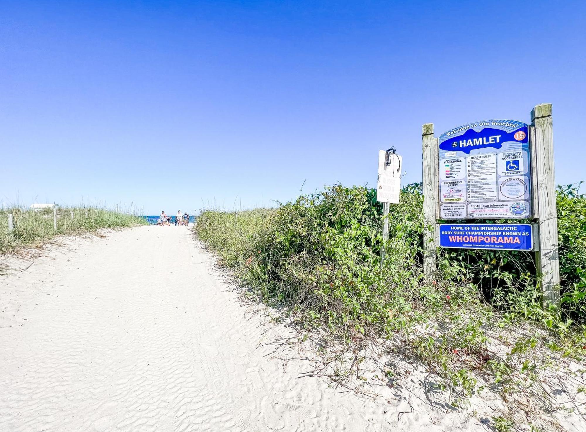 Cozy Beach Condo Sleeps 6 Pool Carolina Beach Esterno foto