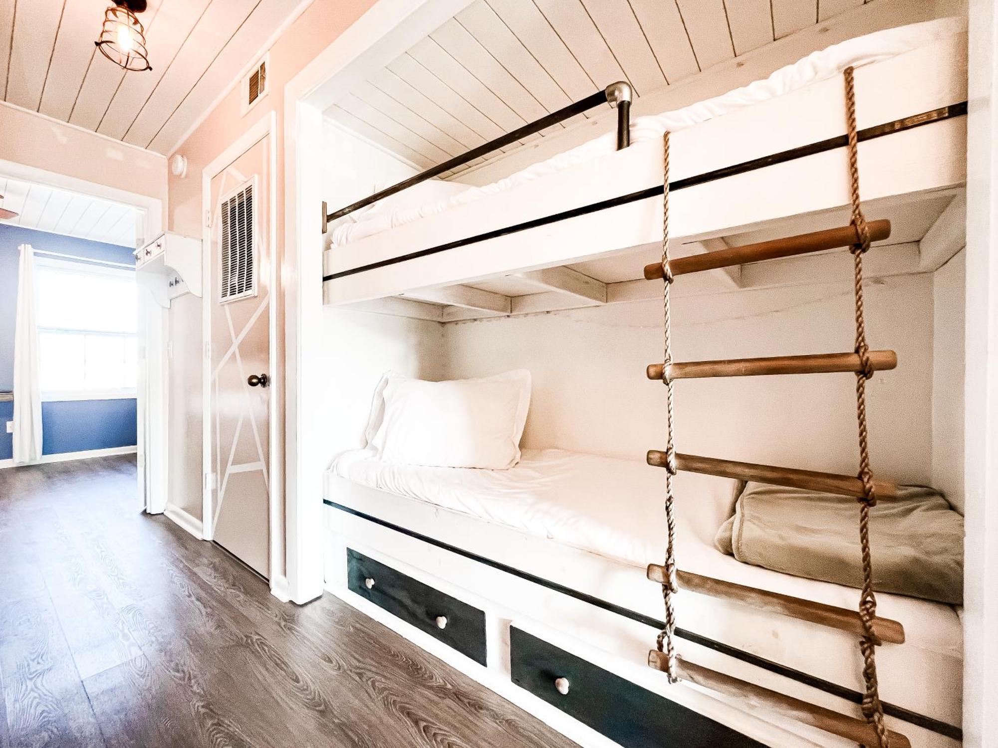 Cozy Beach Condo Sleeps 6 Pool Carolina Beach Esterno foto