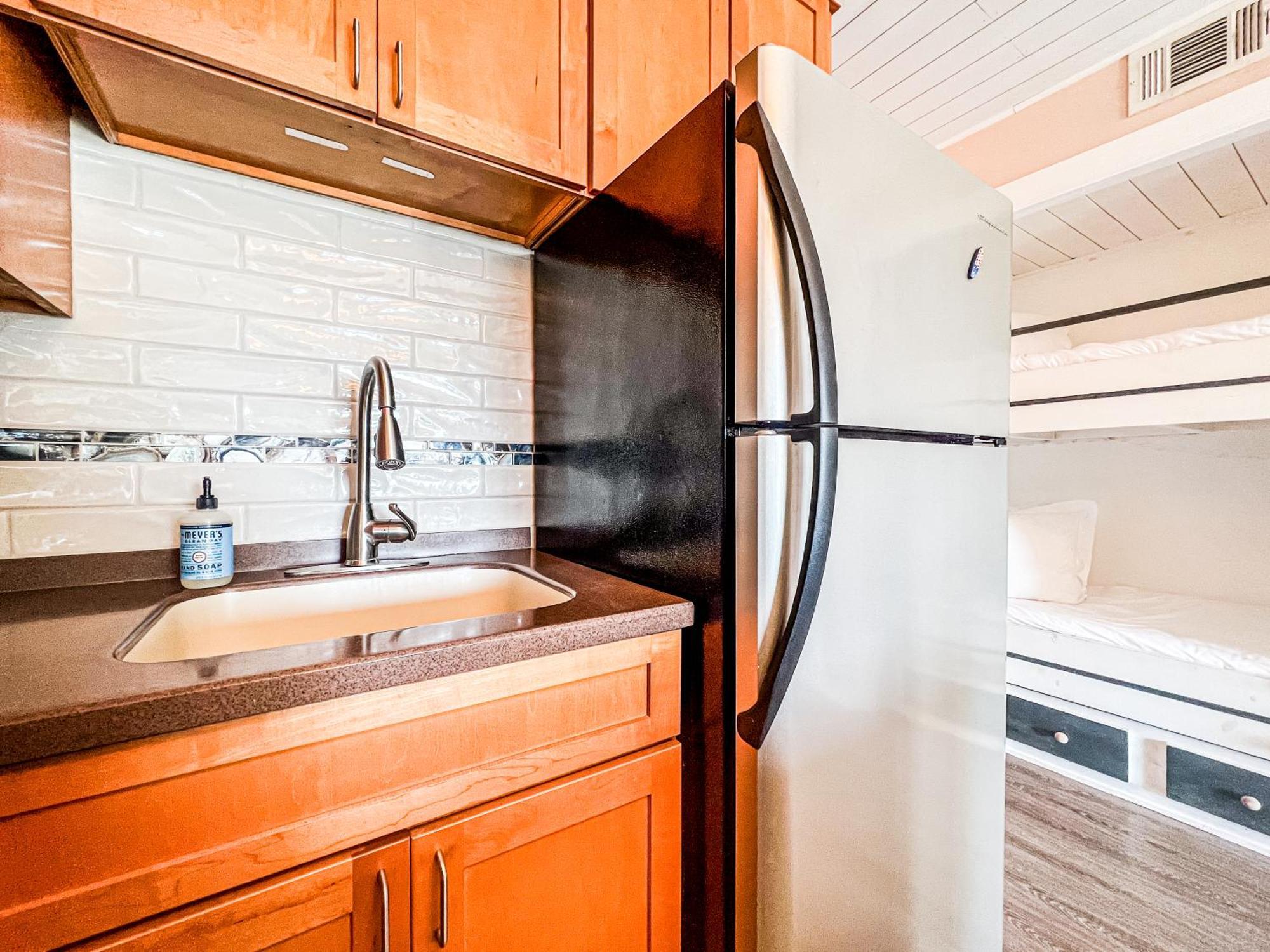 Cozy Beach Condo Sleeps 6 Pool Carolina Beach Esterno foto