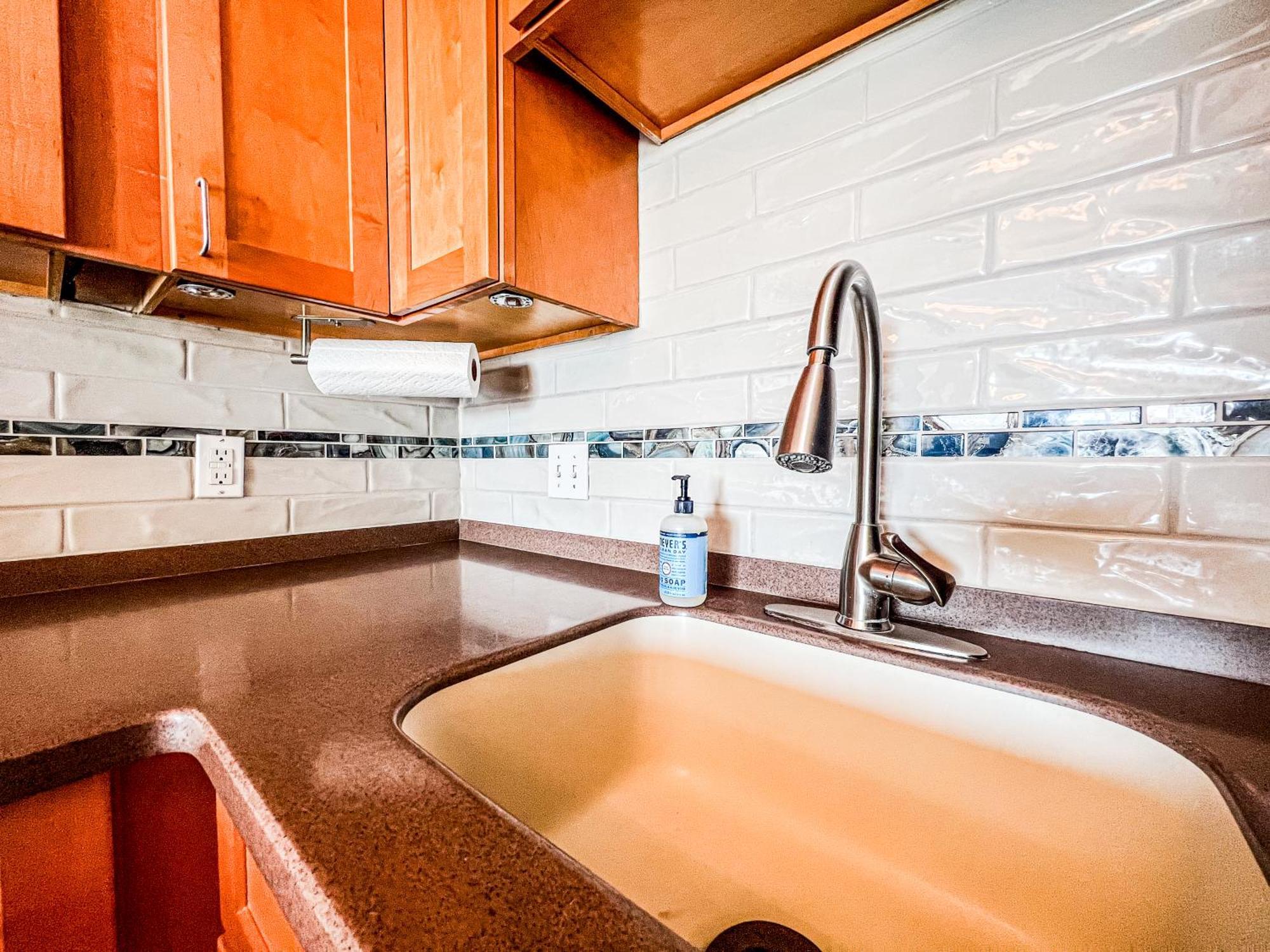 Cozy Beach Condo Sleeps 6 Pool Carolina Beach Esterno foto